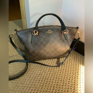 Coach Kelsey Satchel